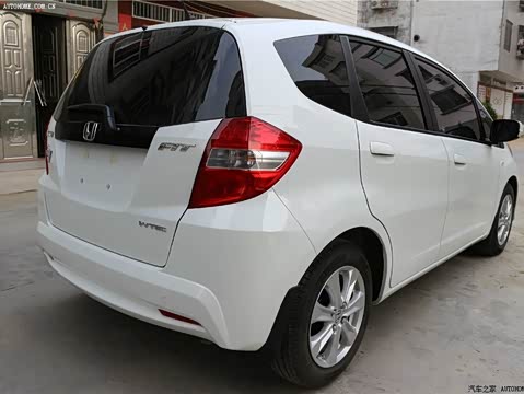 2011�� 1.3L �Զ����ʰ�