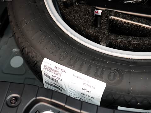 2014�� xDrive50i M�˶���