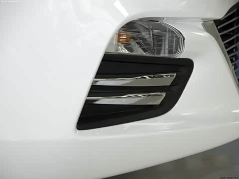 2013�� 1.6L �ֶ��¿��� ��V