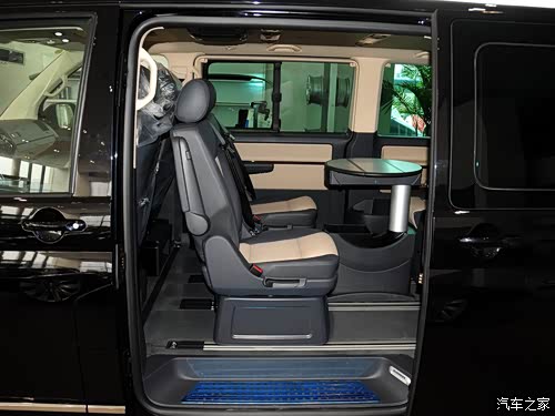 大众t1古典的内饰设计.