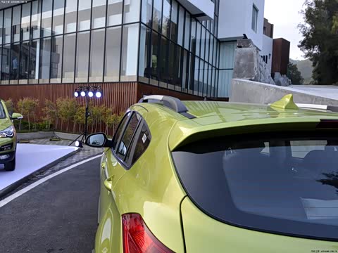 2014�� 1.6L �ֶ�������