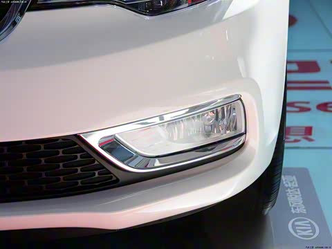 2014�� 1.6L MT GLS