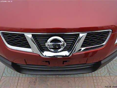 2012�� 2.0XL �� CVT 2WD