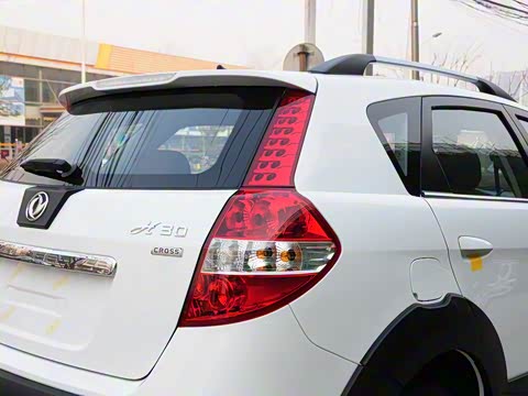 2013�� CROSS 1.6L �ֶ�������