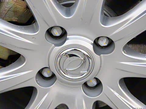 2013�� CROSS 1.6L �ֶ�������