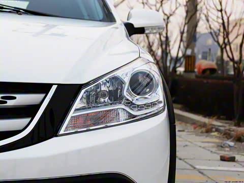 2013�� CROSS 1.6L �ֶ�������