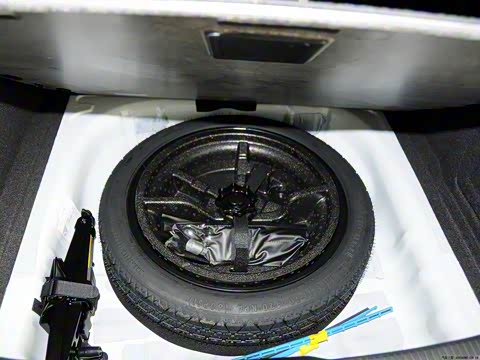 2014�� Limousine 40 TFSI S line ������