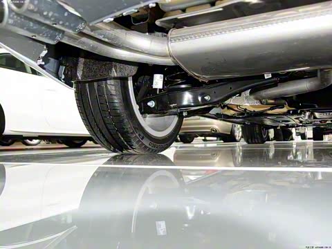 2014�� Limousine 40 TFSI S line ������