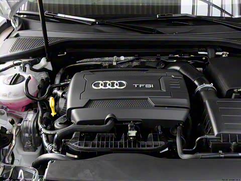 2014�� Limousine 40 TFSI S line ������