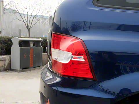 2014�� 2.3L �����Զ���Ӣ���Ͱ�