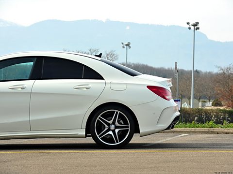 2013 CLA 250