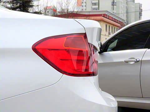 2014�� 320i �˶������װ