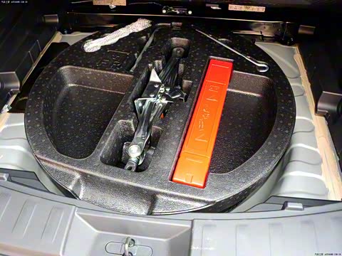 2014�� 2.0L CVTʱ�а� 2WD