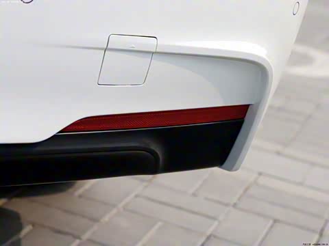 2014�� 328i M�˶���