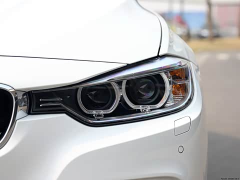 2014�� 328i M�˶���