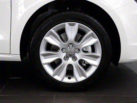 2014�� 30 TFSI Sportbackʱ����