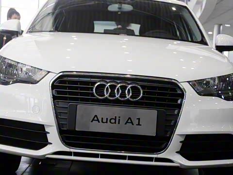 2014�� 30 TFSI Sportbackʱ����