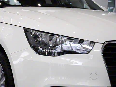 2014�� 30 TFSI Sportbackʱ����