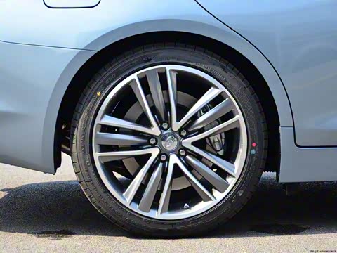 2014�� 3.5L Hybrid �����˶���