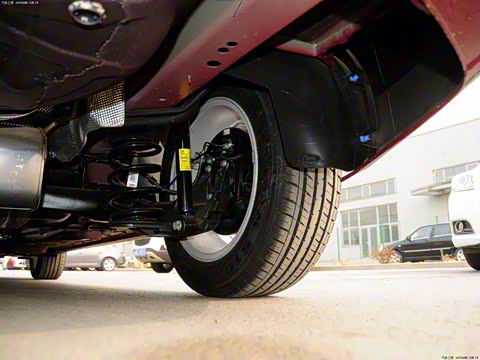 2014�� 1.6L SL�������� AT