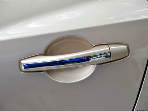 2014�� 2.0L �Զ������