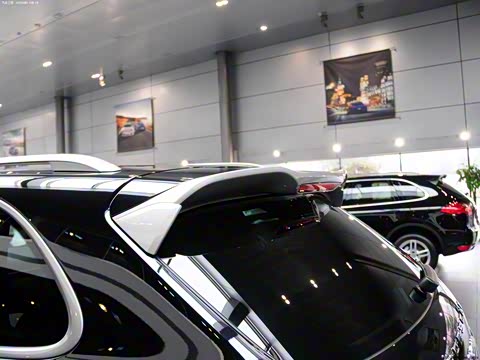 2014�� Cayenne Platinum Edition 3.0T