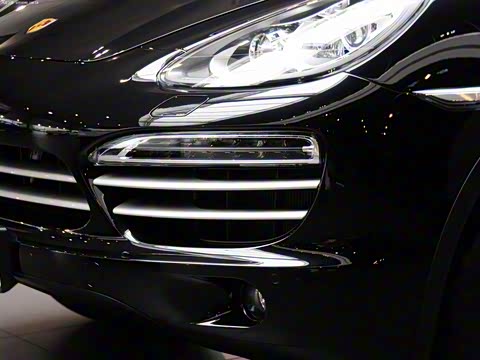 2014�� Cayenne Platinum Edition 3.0T