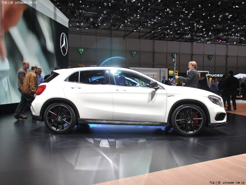 2015 AMG GLA 45 4MATIC