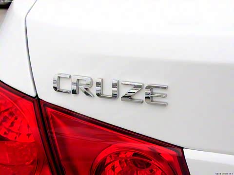 2013�� 1.6L SL MT