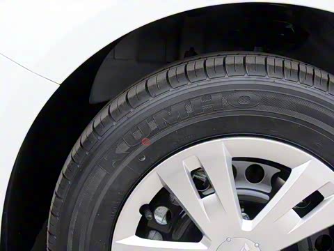 2013�� 1.6L SL MT