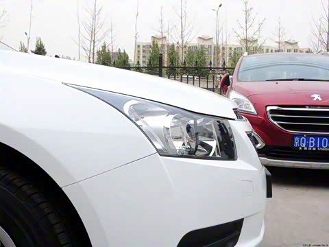 2013�� 1.6L SL MT