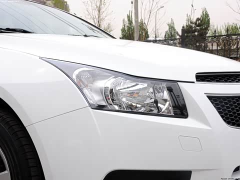 2013�� 1.6L SL MT