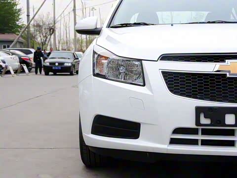 2013�� 1.6L SL MT