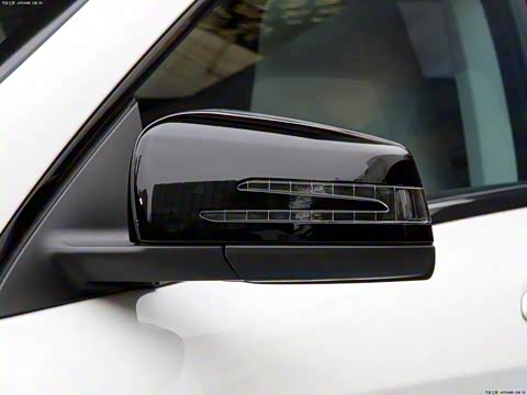 2014�� CLA 260 4MATIC