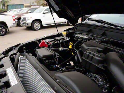 2014�� 6.2L ���Ͱ�