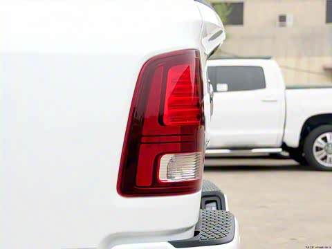 2014�� 1500 �˶���