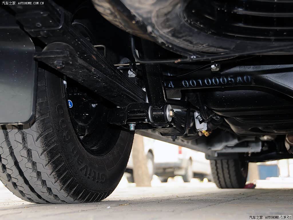 8t客运高端版短轴高顶4jb1t 100056778图片_福田_汽车图库_汽车之家