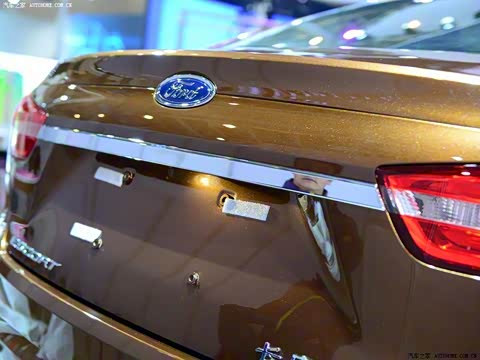 2015�� 1.5L �Զ�ʱ����