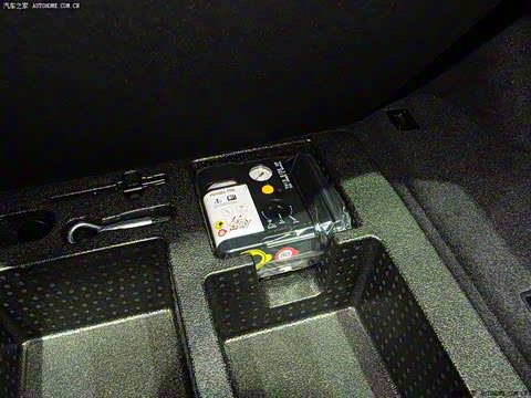 2015�� 3.5L Hybrid SH-AWD��