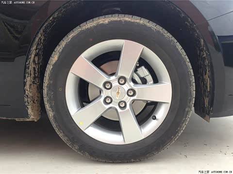 2013�� 1.6L SE MT