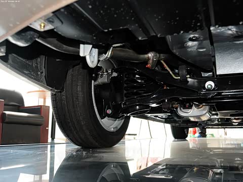 2014�� M5 1.6L �ֶ���Ӣ��