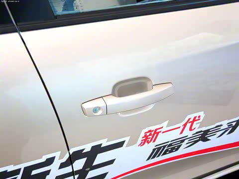 2014�� M5 1.6L �ֶ���Ӣ��