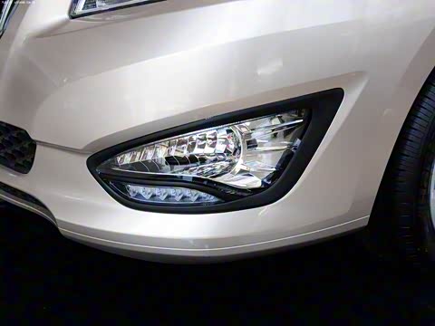 2014�� M5 1.6L �ֶ���Ӣ��