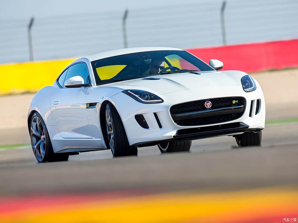 2015款 5.0t r 硬顶版