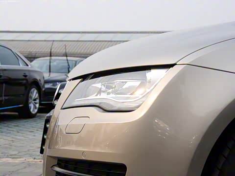 2014�� 35 FSI quattro ������