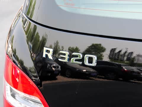 2014�� R 320 4MATIC ������