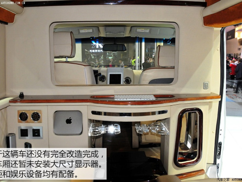 2012 HD passenger van