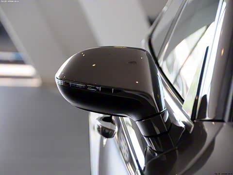 2014�� 50 TFSI quattro ������