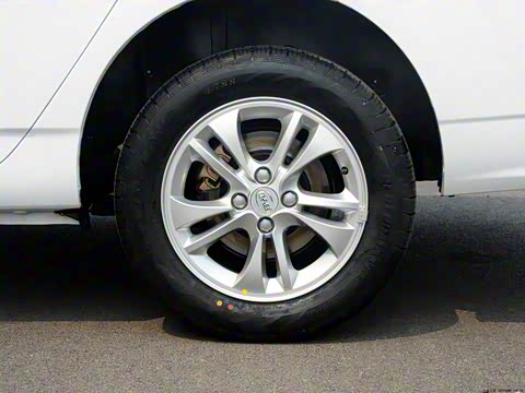 2014�� 1.5L �ֶ������