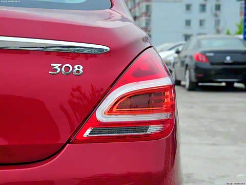 2014�� ������ ���� 1.6L �Զ�������